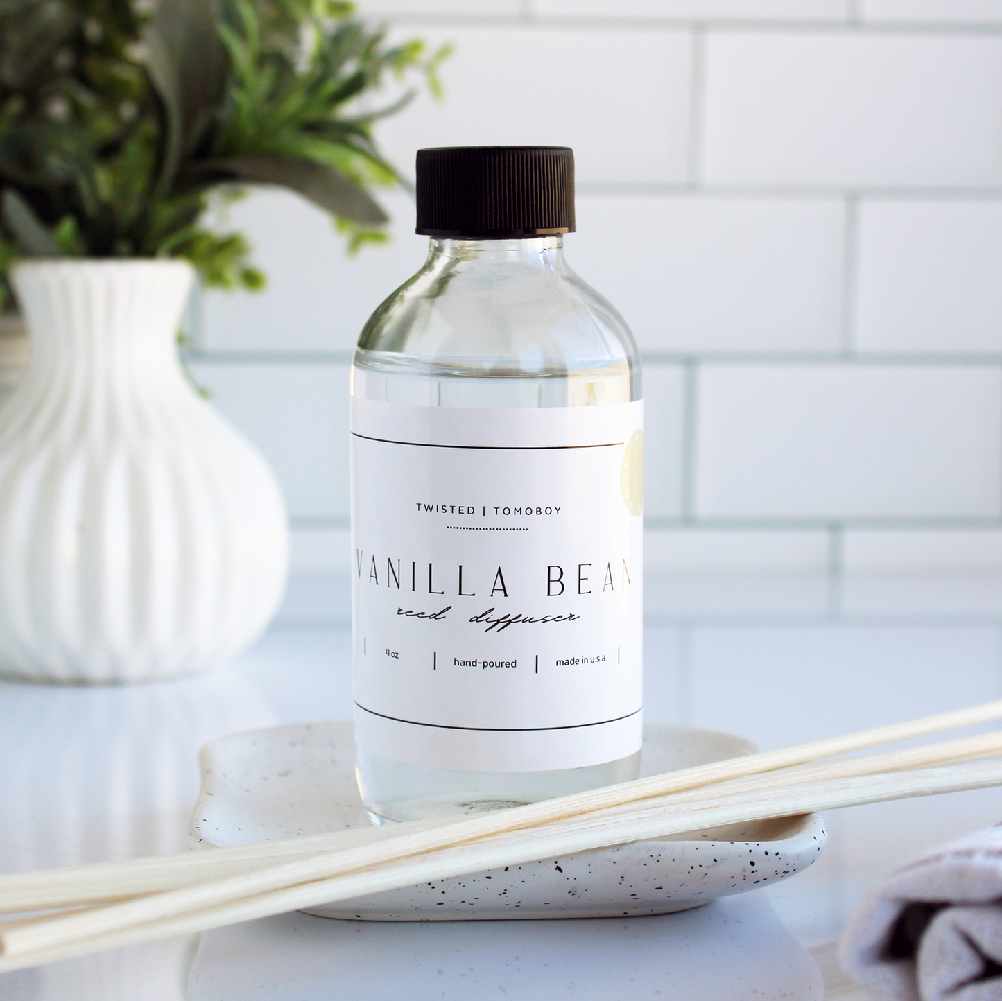 Home Collection | Reed Diffusers (4 oz.): White Oak+Vanilla
