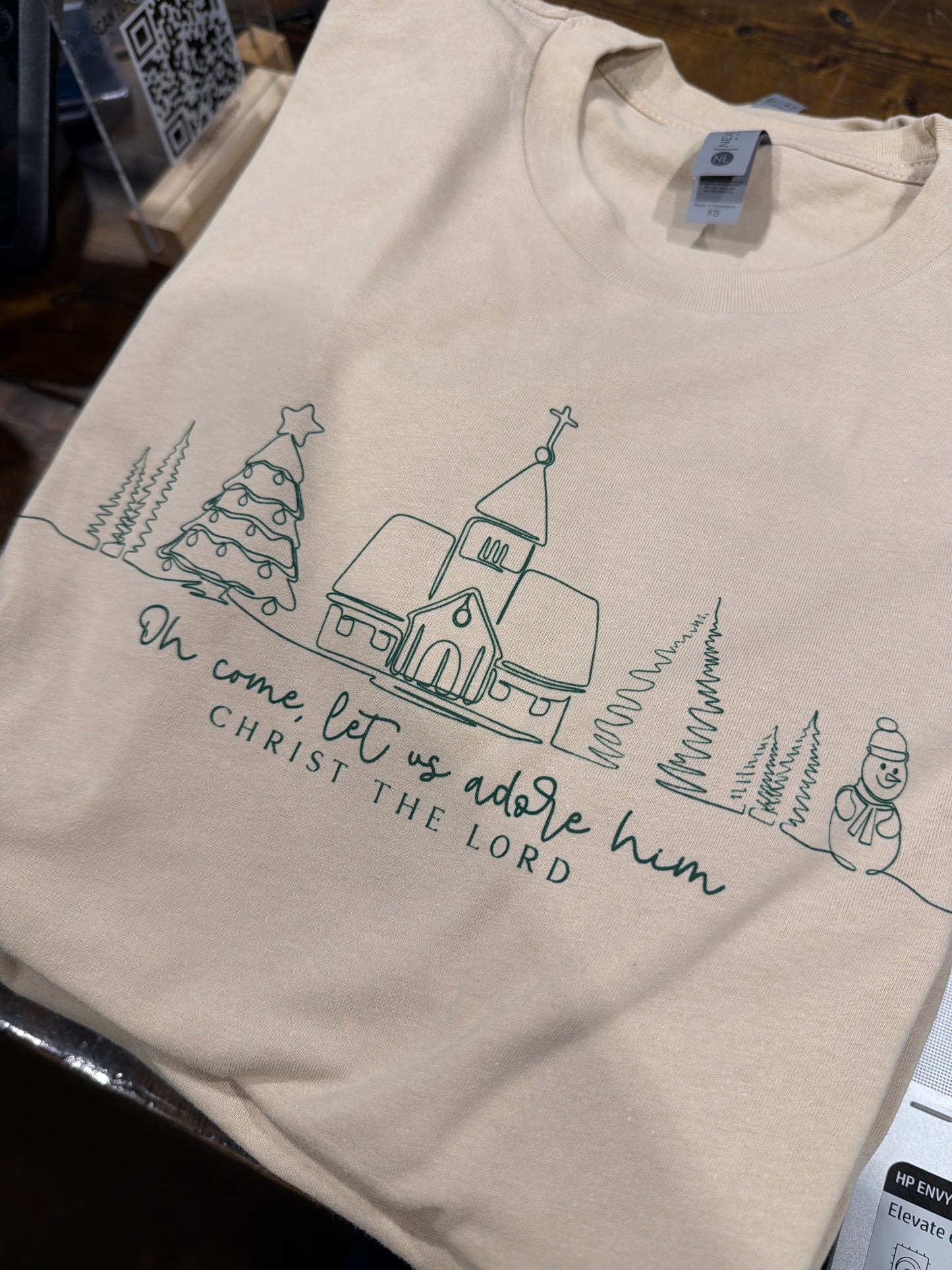 O come let us adore him Tshirt