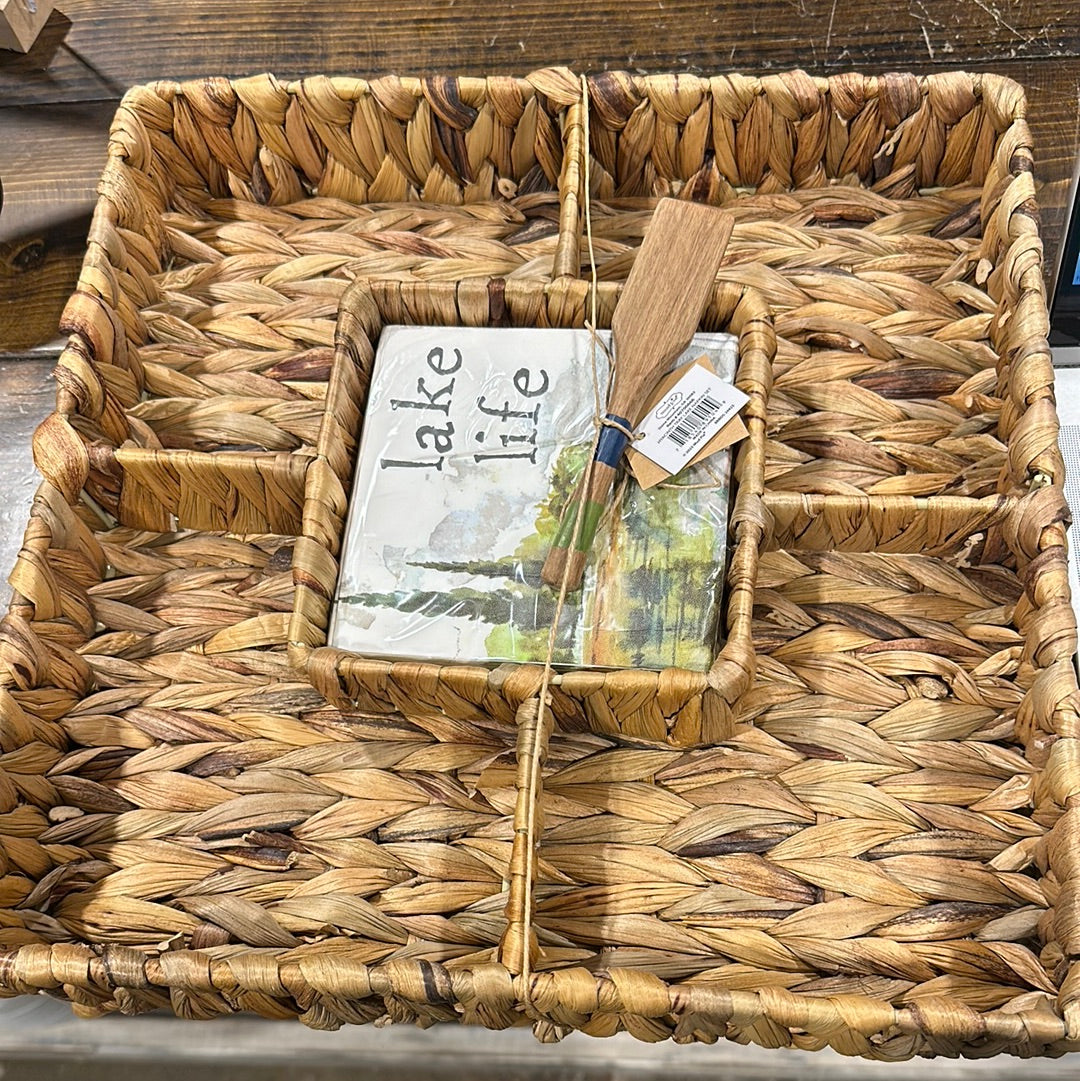 Woven lake tray set