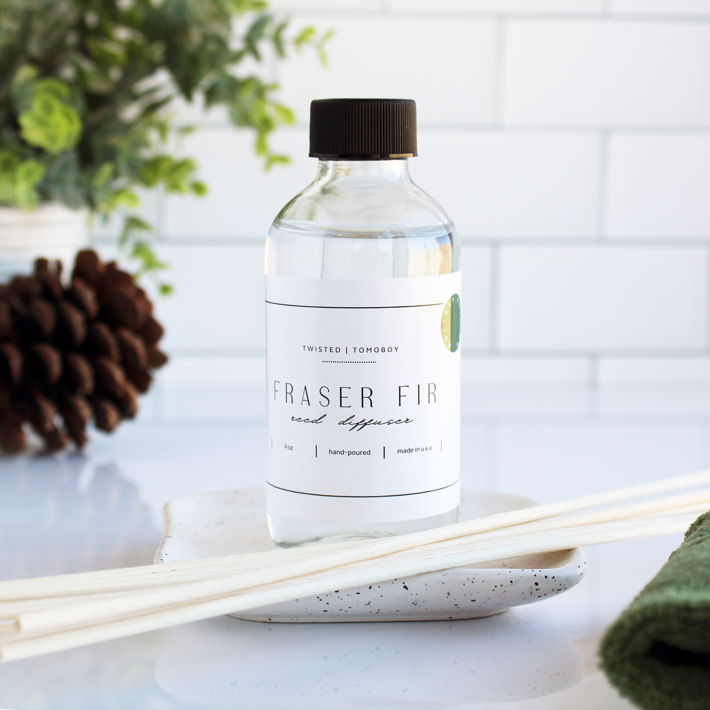 Home Collection | Reed Diffusers (4 oz.): Citron+Mandarin