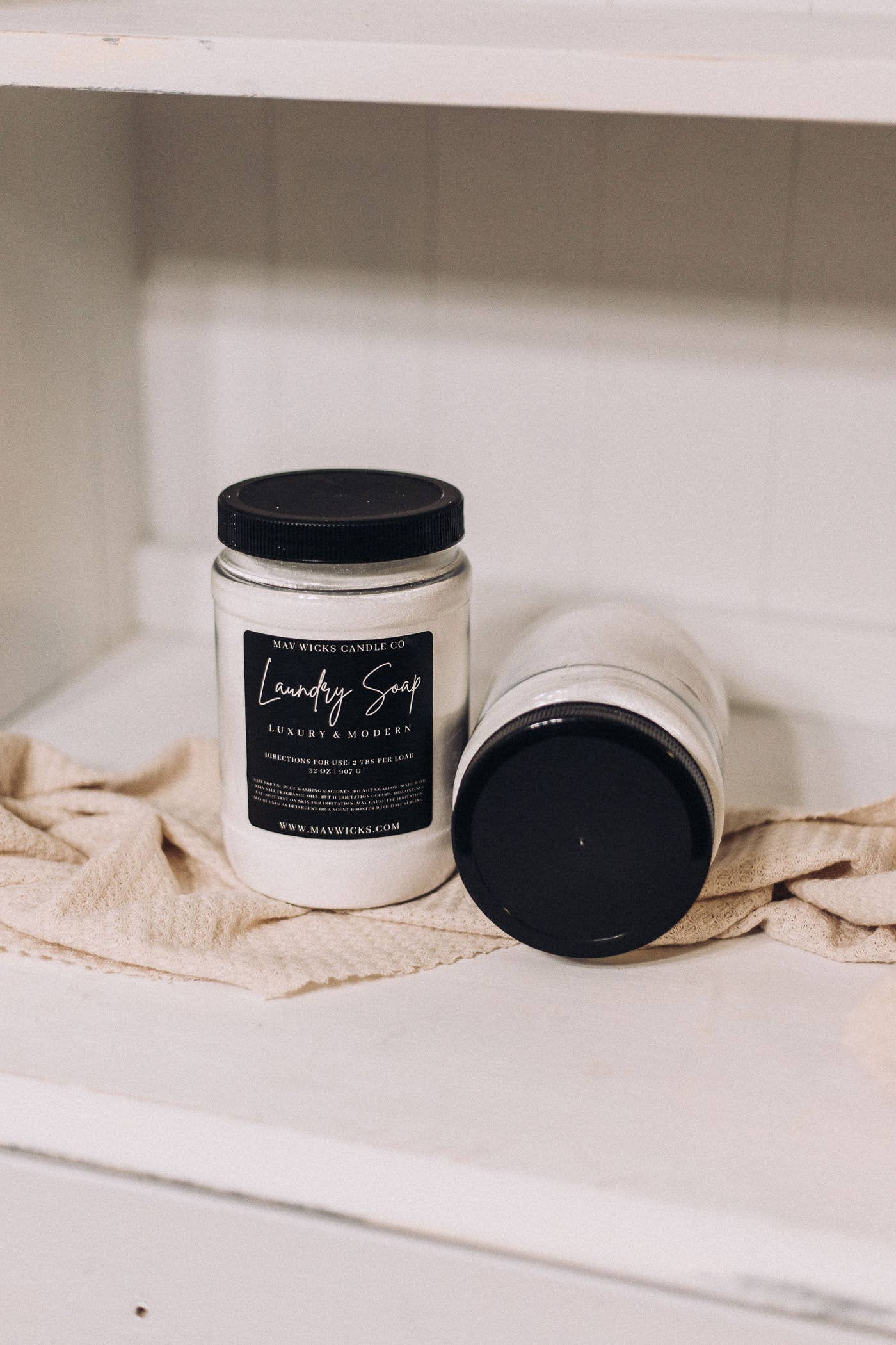 32 OZ Powdered Laundry Soap: Sea Salt & Orchid