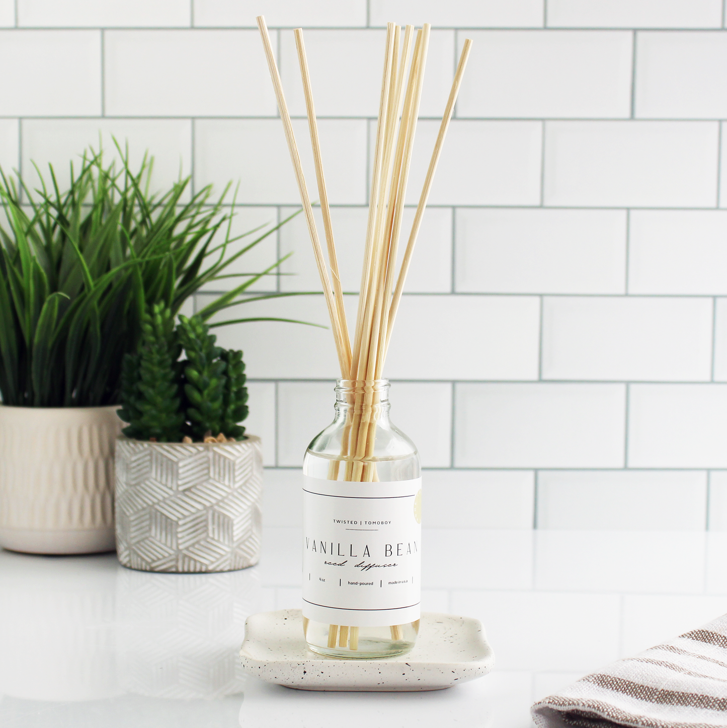 Home Collection | Reed Diffusers (4 oz.): Citron+Mandarin