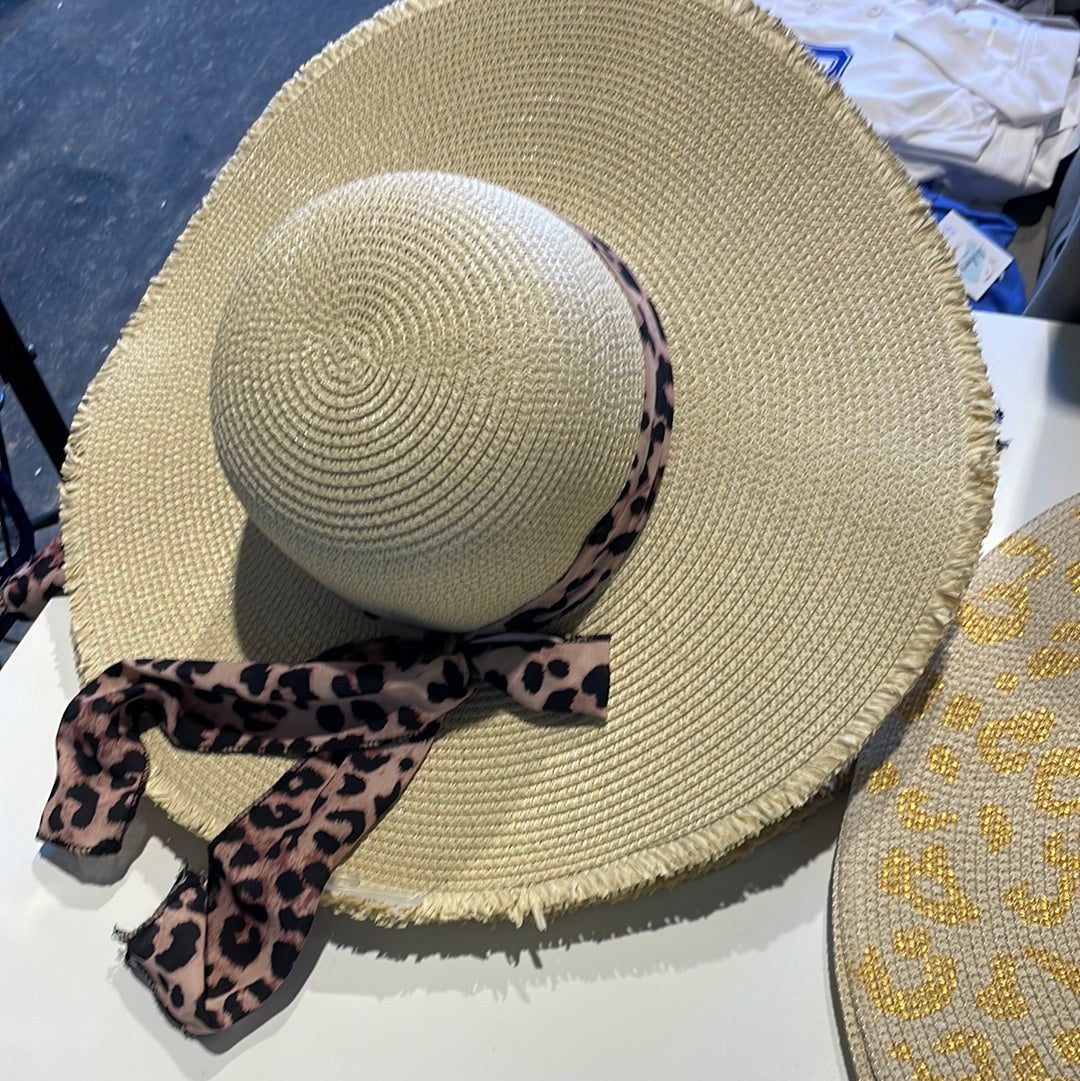 Leopard tie sun hat