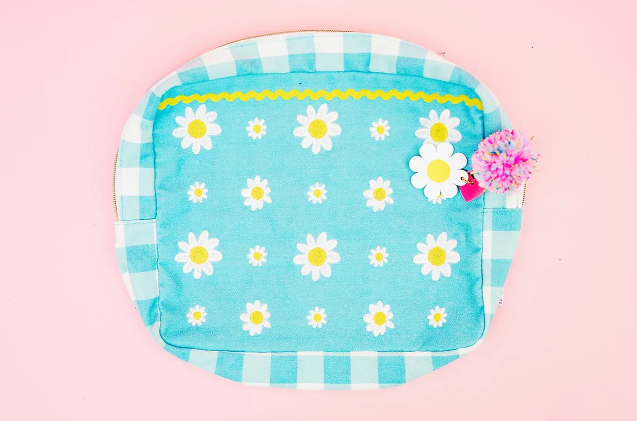 Daisy Pouch